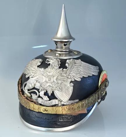 Baden 109th Leib Infantry One Year Volunteer Pickelhaube Visuel