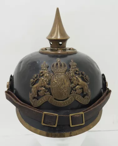 Bavarian Ersatz &amp;quot;Bing&amp;quot; black lacquered metal Pickelhaube Visuel